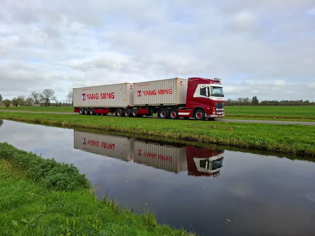 Thumbnail voor de YouTube video van Eskes Transport
